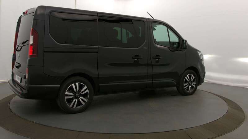 Renault Trafic Combi