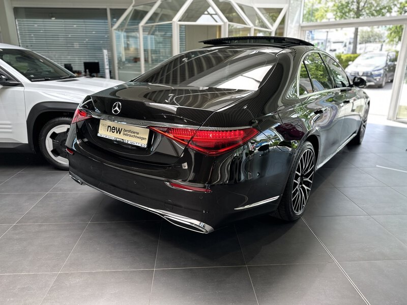 Mercedes-Benz S 400