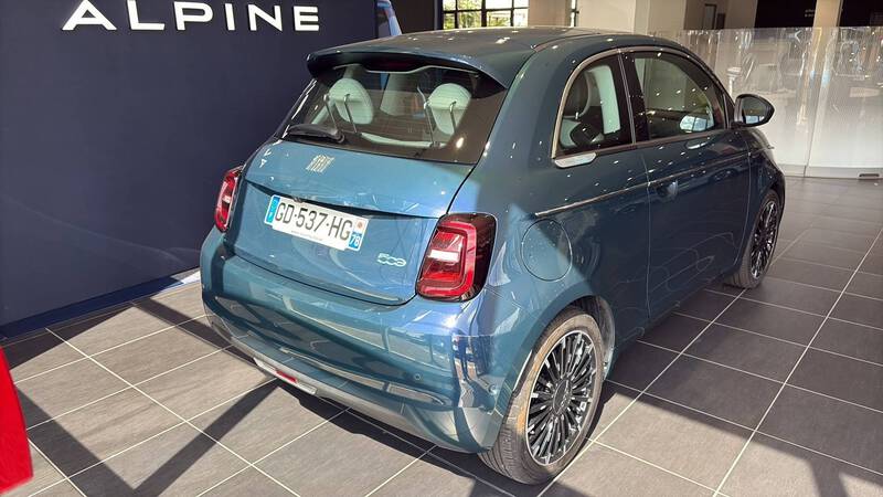Fiat 500e Berline MY22 Serie 1 Step 1