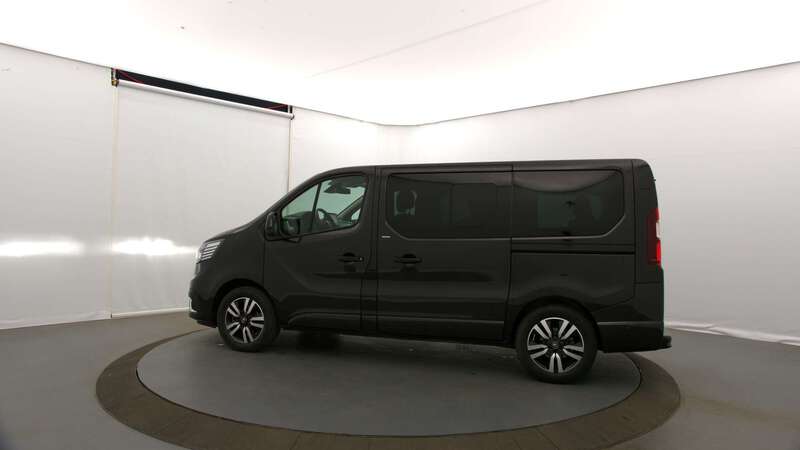 Renault Trafic Combi