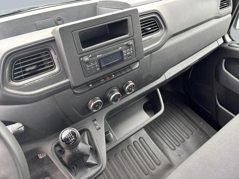 Renault Master Chassis Cabine