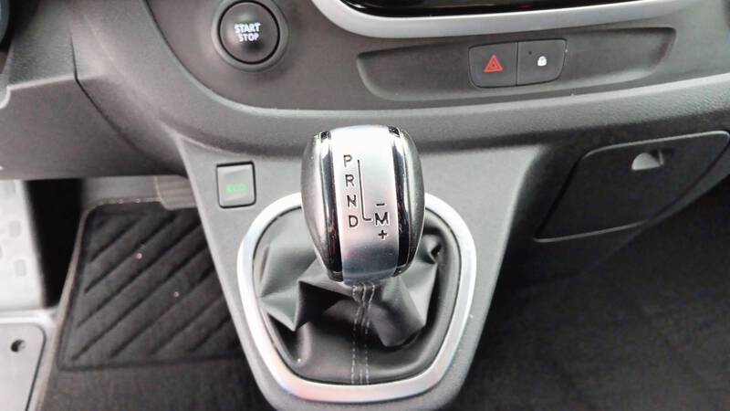 Renault Trafic Combi