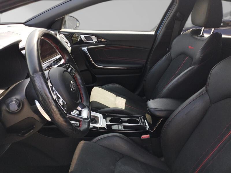 Kia ProCeed