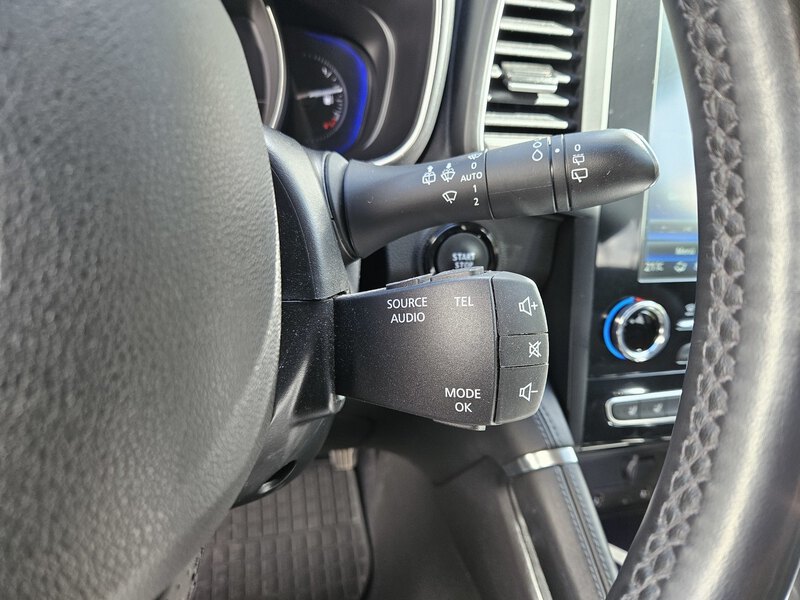 Fahrzeugabbildung Koleos 4WD X-tronic Bild 14 von 28