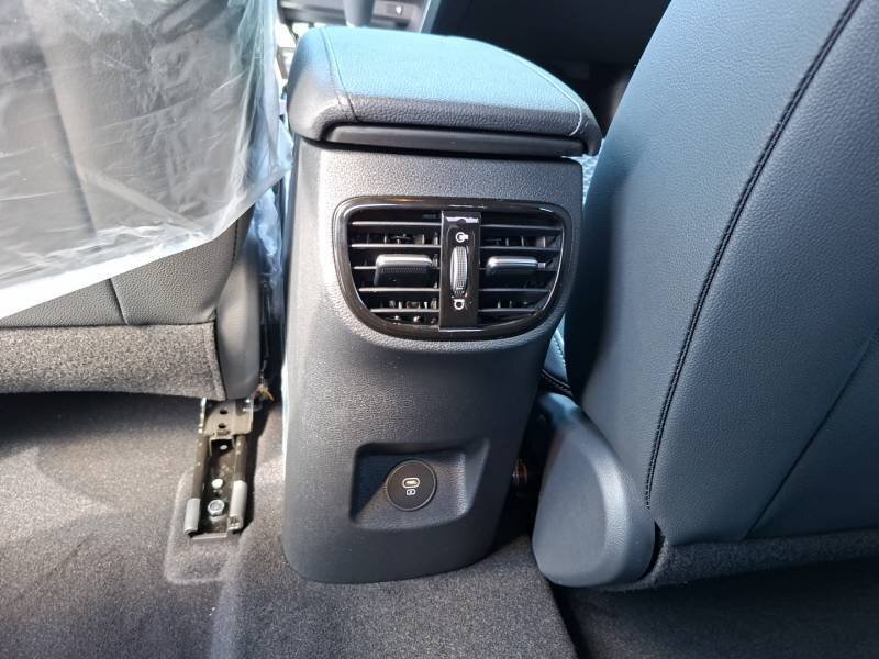 KIA Xcee'D