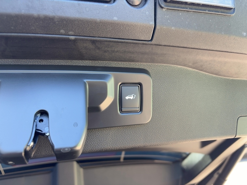 Fahrzeugabbildung Scenic E-TECH ABS Bild 17 von 18