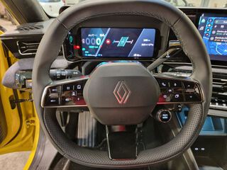 R5 E-TECH ELÉCTRICO