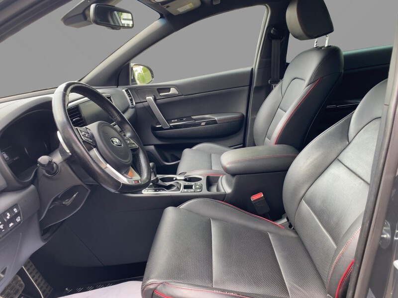 Fahrzeugabbildung Sportage GT Line 4WD 2.0L 185PS Bild 7 von 20