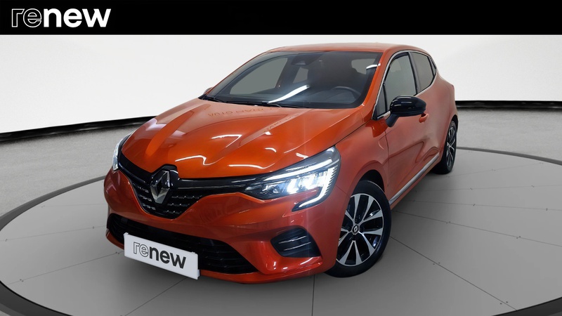RENAULT Clio 2023 — imagine 25