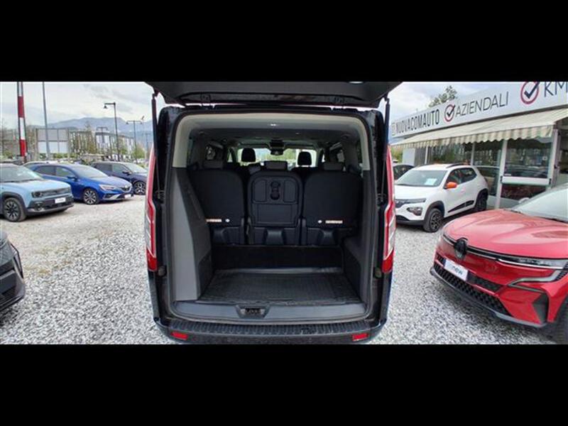 Ford Tourneo Custom