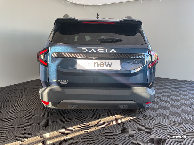 Dacia Bigster