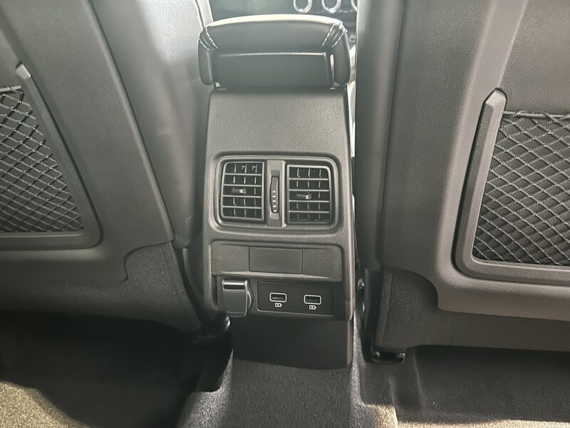 Fahrzeugabbildung Arkana Esprit Alpine Full Hybrid 145 PS Bild 16 von 50