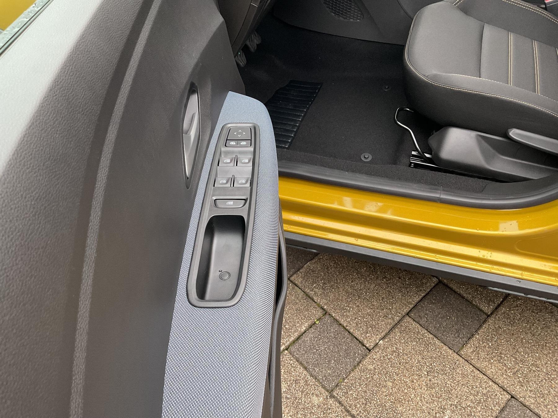 Dacia Sandero – Bild 11