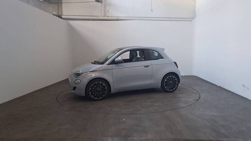 Fiat 500e Berline MY22 Serie 1 Step 1