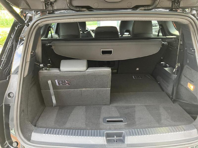 Fahrzeugabbildung Espace Full Hybrid E-Tech 200 Techno Bild 11 von 19
