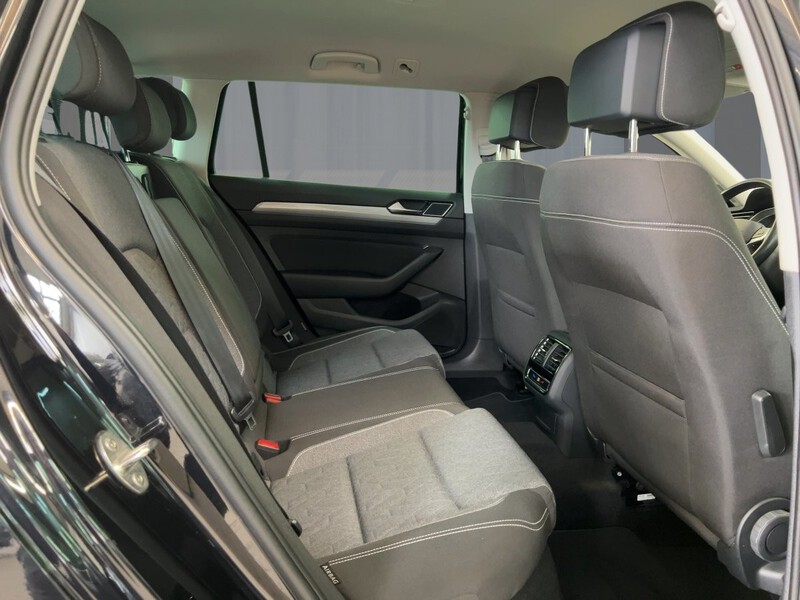 VW Passat Variant