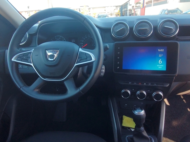 Fahrzeugabbildung Duster Prestige+ TCe 130 2WD Bild 9 von 12