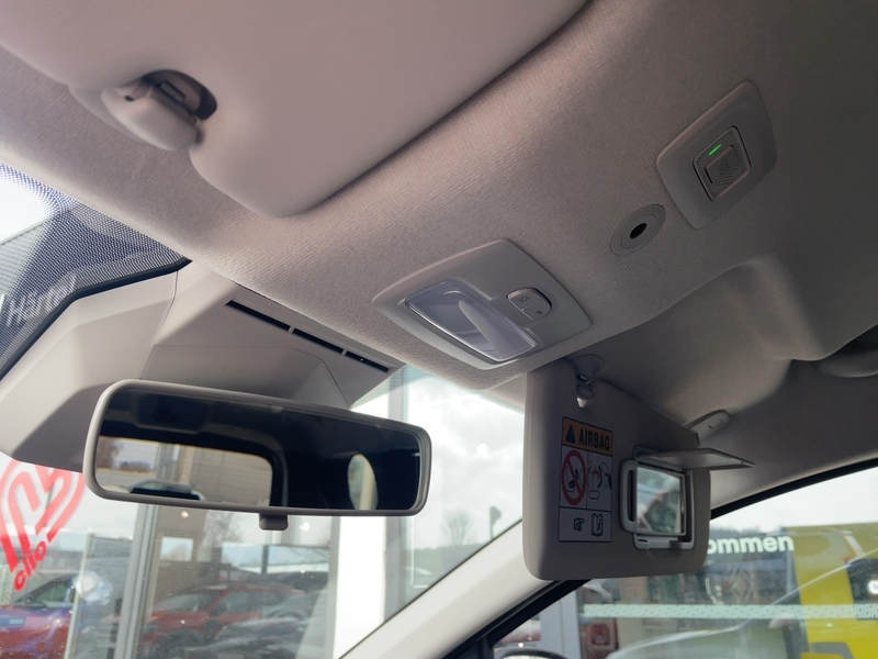 Fahrzeugabbildung Jogger +Klimaautomatik+Kamera+ Bild 45 von 49