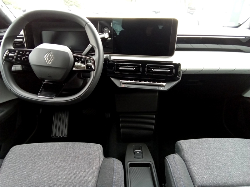 Fahrzeugabbildung R 5 E-Tech elektrisch Evolution 120 Urban Range Bild 8 von 13
