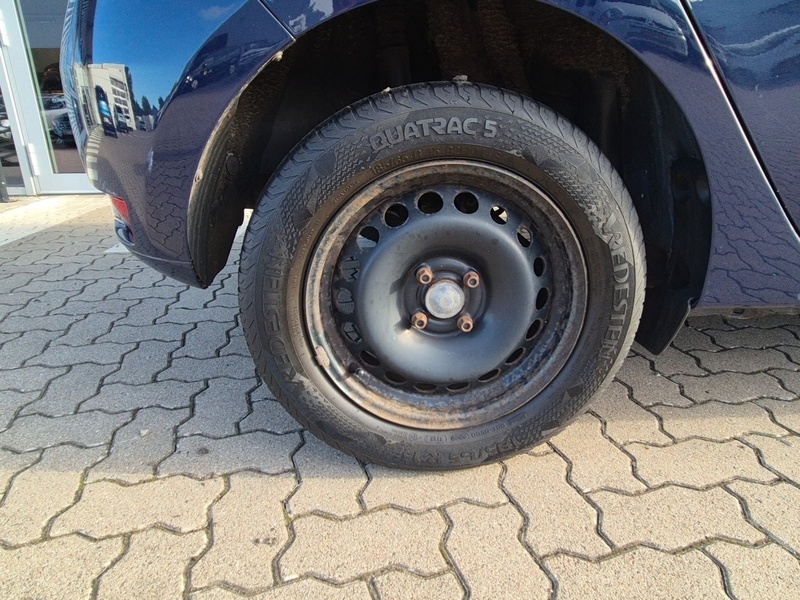 Fahrzeugabbildung Sandero II 1.0 SCe 75, Comfort AHK Bild 6 von 15