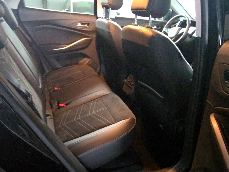 Fahrzeugabbildung Grandland X GS 1.2T Automatik Navi Bild 10 von 19