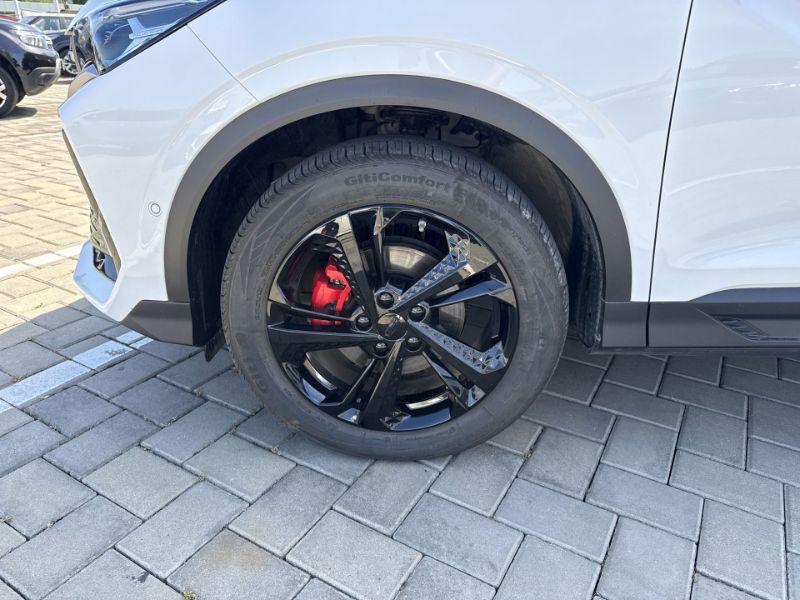 GEELY Coolray 2023 — imagine 7