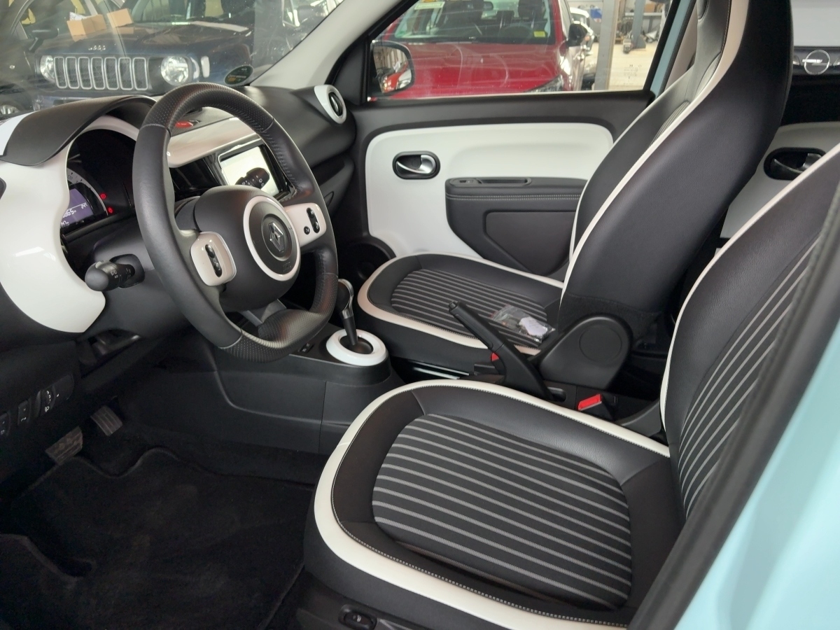 Renault Twingo – Bild 11