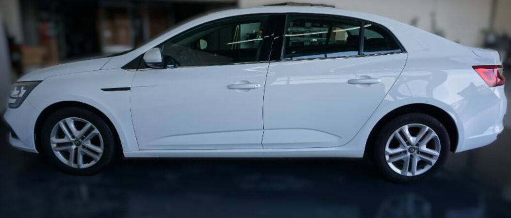 RENAULT Megane 2018 — imagine 19