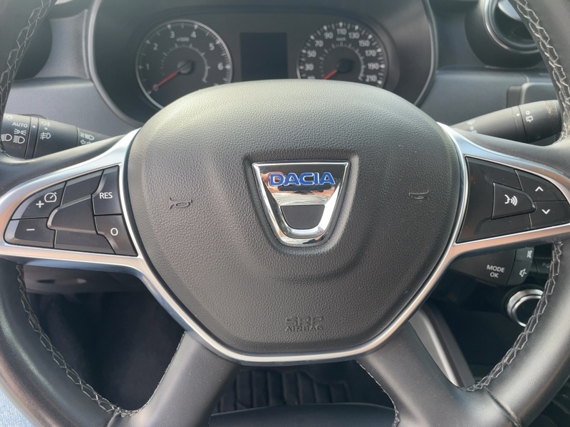 Fahrzeugabbildung Duster II 1.3 TCe 130 Prestige 4WD Bild 15 von 15