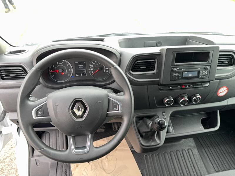 Renault Master III