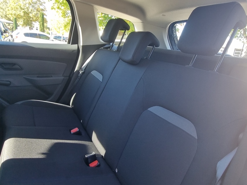 Fahrzeugabbildung Duster Deal TCe 90 Bild 8 von 14