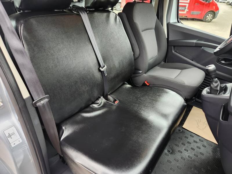 Renault Trafic Combi