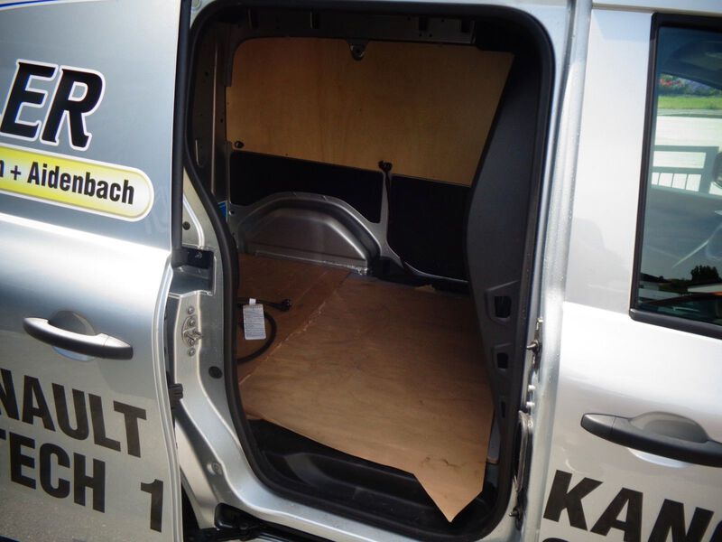 Fahrzeugabbildung Kangoo Kangoo Rapid E-Tech Advance L1 22kW Bild 6 von 8