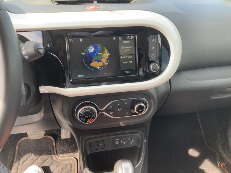 Fahrzeugabbildung Twingo ELECTRIC VIBES Bild 10 von 20