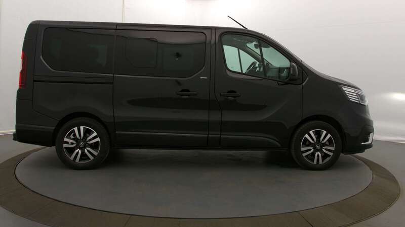 Renault Trafic Combi
