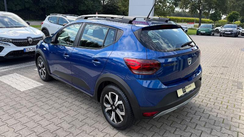 Fahrzeugabbildung Sandero Stepway Comfort TCe 90 Bild 4 von 18