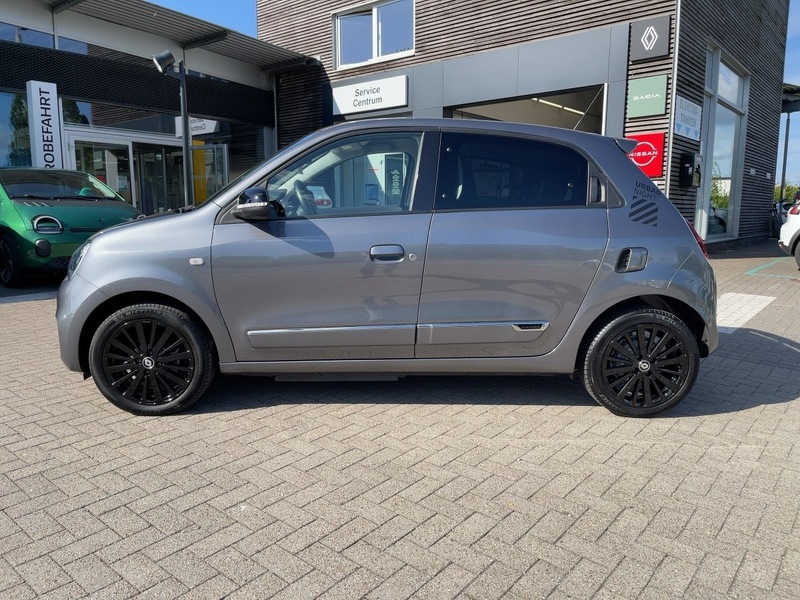 Fahrzeugabbildung Twingo Electric Urban Night  Bild 2 von 15