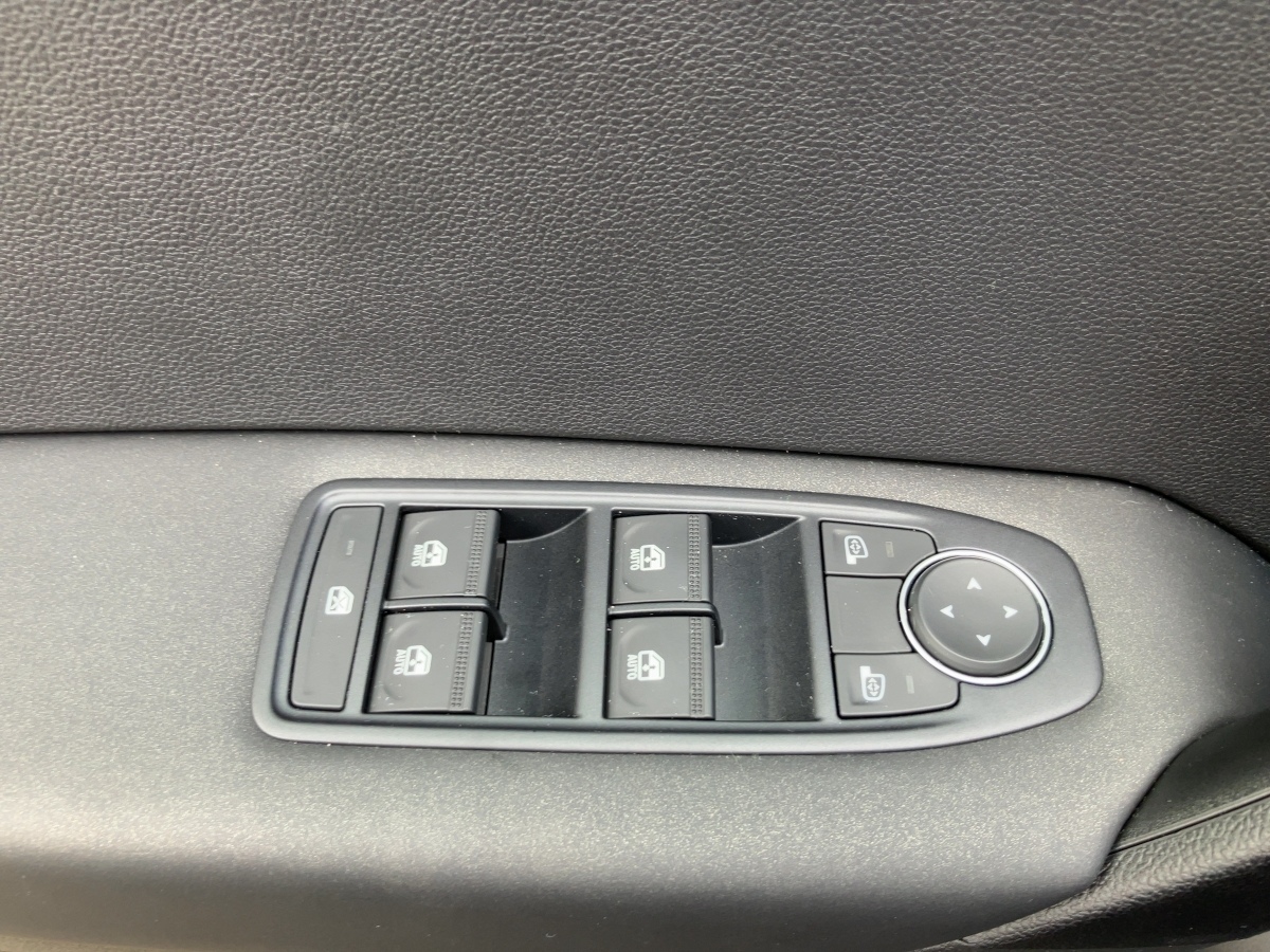 Renault Captur – Bild 17