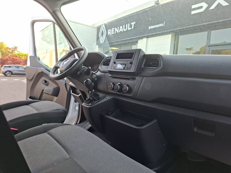 Renault Master III