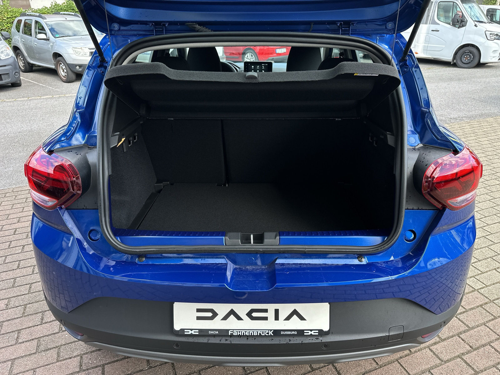 Dacia Sandero – Bild 8