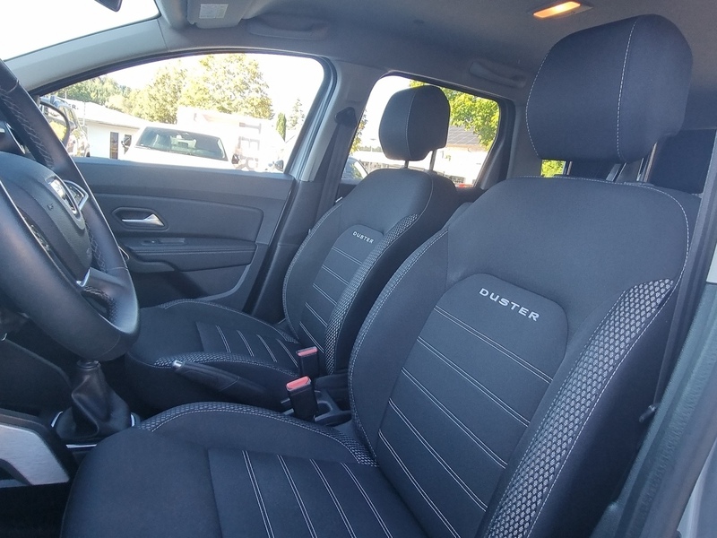 Fahrzeugabbildung Duster Prestige Blue dCi 115 4WD Bild 7 von 14