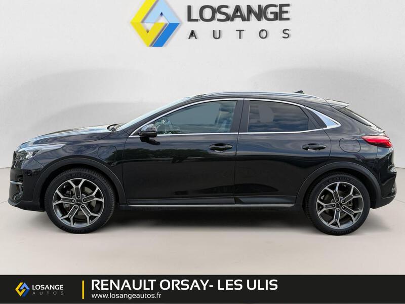 KIA Xcee'D