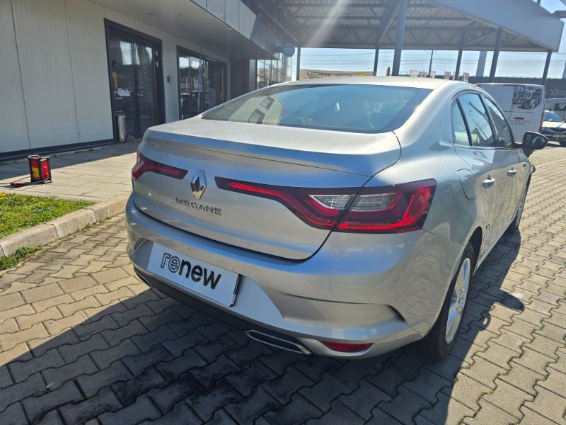 RENAULT Megane 2022 — imagine 26