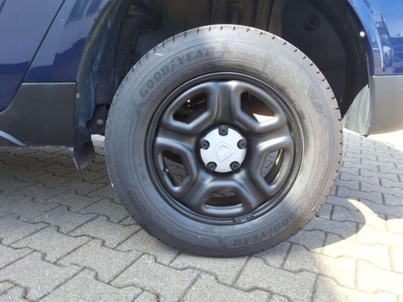 Fahrzeugabbildung Duster Duster COMFORT Bild 7 von 16