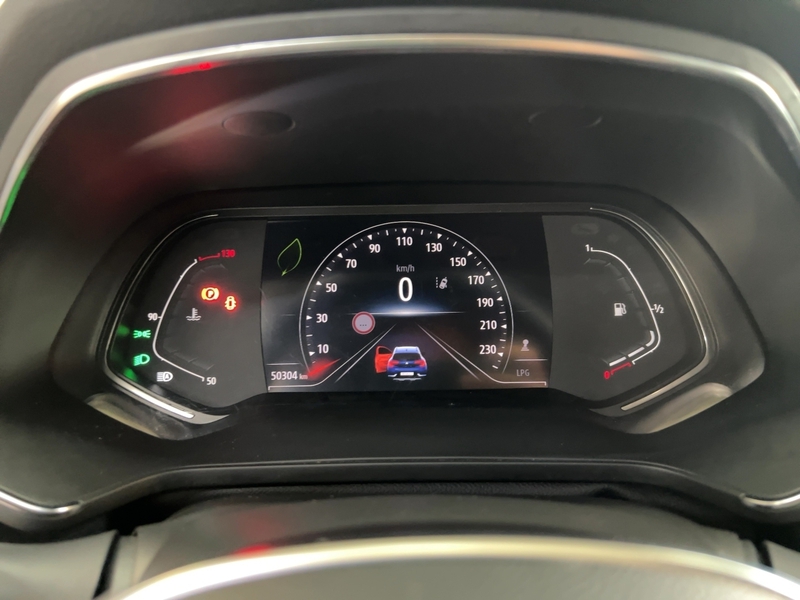 Fahrzeugabbildung Captur Apple CarPlay PDC KLIMA Bild 17 von 23