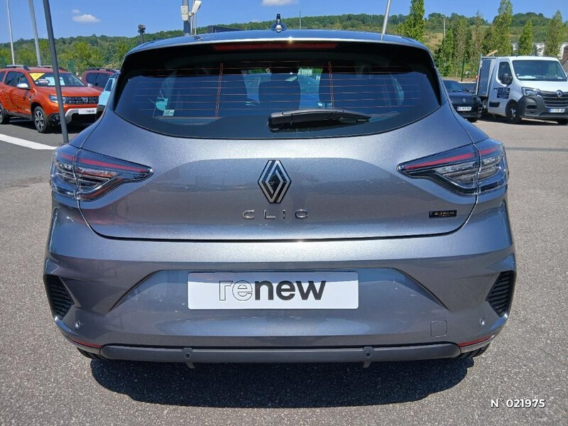 Renault Clio V