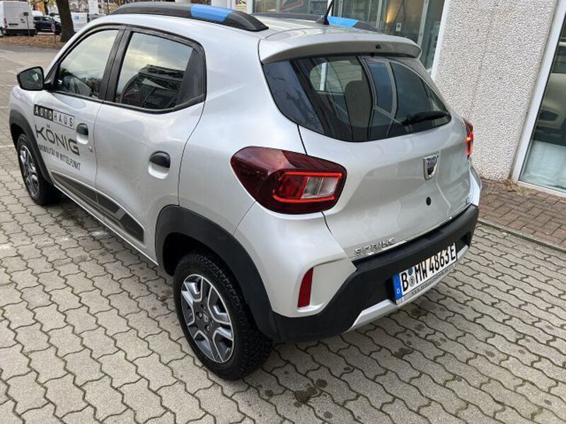 Fahrzeugabbildung Spring Business Automatik Klima*Navi*Rückfahrcam Bild 4 von 12