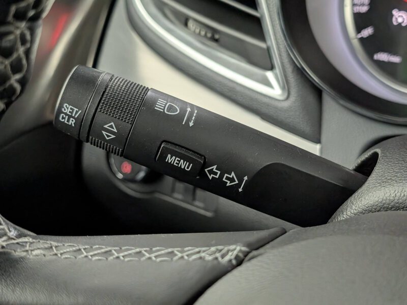 Fahrzeugabbildung Mokka 1.4 Turbo Color Edition SHZ Bluetooth Bild 23 von 28