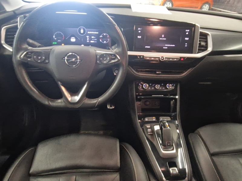 Fahrzeugabbildung Grandland GS 1.5D AT8 Leder Navi PDC Bild 12 von 20