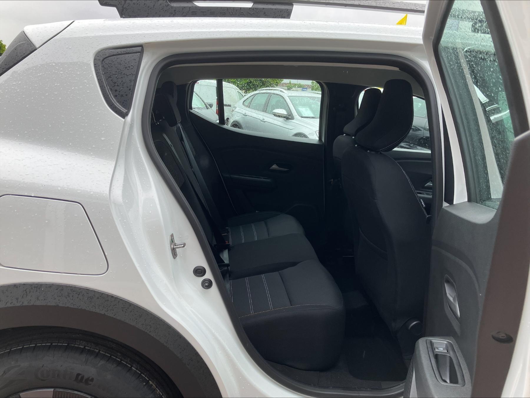 Dacia Sandero – Bild 10